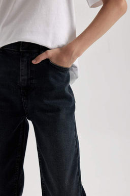 Джинсовые брюки прямого кроя с карманами и прямыми штанинами для мальчика - Defacto фото 5