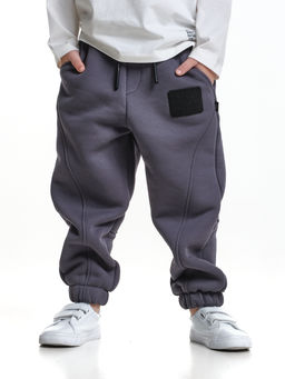 Брюки с шевроном для мальчика штаны спортивные 22-7683 светлый графит - Mini maxi фото 9