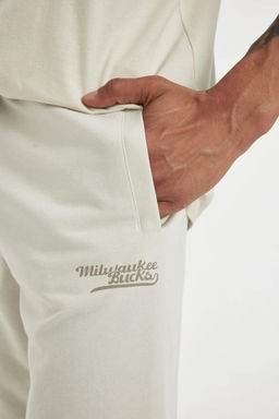 DeFactoFit Короткие шорты стандартного кроя NBA Milwaukee Bucks  фото 6
