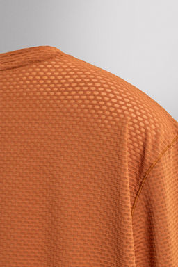 CAMISETA T?CNICA GRAVEL MANGA LARGA ESTRUCTURA / Ocre