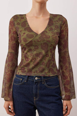 Cok Renkli Boho/Boho Chic Bask?l? V yaka Ispanyol Kol Tul Esnek Orme Bluz TWOAW26BZ00239 - Trendyolmilla фото 7