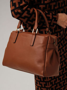 Кожаная сумка Deboro 3358 фундук