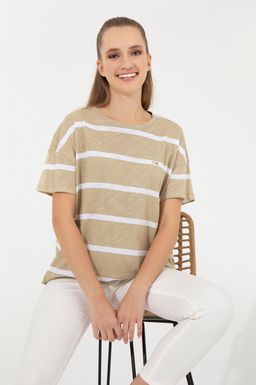 Женская футболка цвета хаки