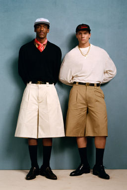 BERMUDA WIDE FIT PLIEGUES WILLY CHAVARRIA X ZARA / Crema