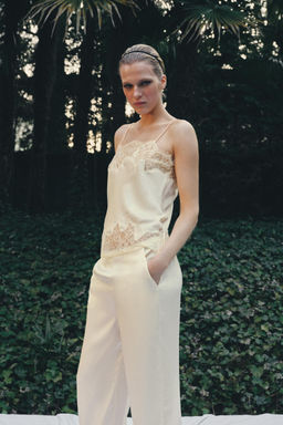 PANTAL?N SATINADO ENCAJE / Crudo