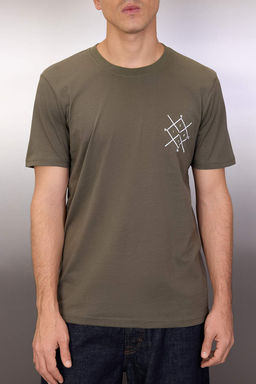 TRENDYOL MAN Lacivert Regular/Normal Kesim Logo Bask?l? %100 Pamuklu K?sa Kol T-Shirt TMNSS20TS0984 - Trendyolmilla фото 16