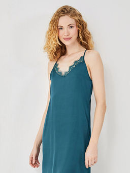 V Yaka Dantel Detayl? Ask?l? Saten Kad?n Fantezi Gecelik