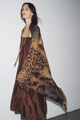 ANIMAL PRINT MODAL SILK SCARF