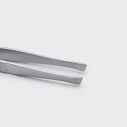 Zinger Пинцет для бровей скошенный маленький / Classic 162-FD, 76-78 мм, серебристый  фото 3