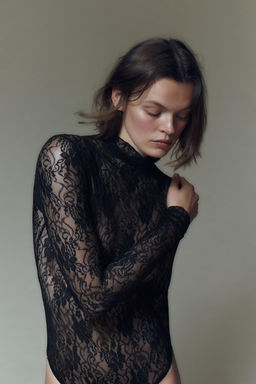 LACE LONG SLEEVE BODYSUIT - Zara фото 9