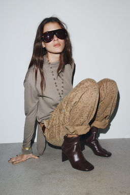 HIGH-HEEL ANKLE BOOTS