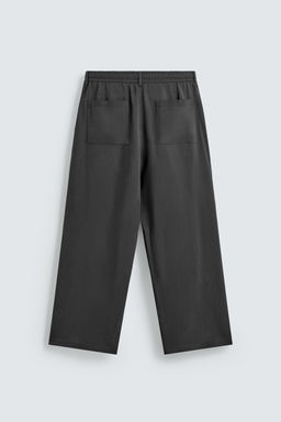 PANTAL?N FLUIDO PLIEGUES / Gris