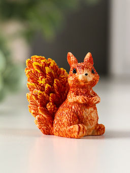 Цена за 2 шт. Фигурка полистоун «Белочка с пушистым хвостиком», 5×3×4.5 см, МИКС