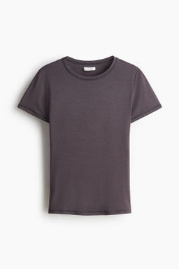 Camiseta entallada de modal