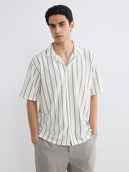 Regular Fit ?izgili Erkek G?mlek