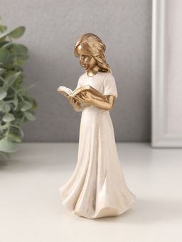 Фигурка полистоун «Девочка с книгой», 7.5×6.5×15 см