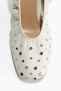 Salones estilo bailarinas con tachuelas - H&m фото 3