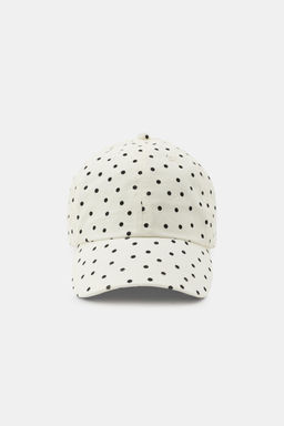 GORRA SARGA TOPOS BORDADOS CORAZONES / Crudo