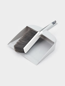 Набор для уборки: совок в комплекте с щёткой и встроенным водосгоном«Порядок», 34×24×9 см, МИКС