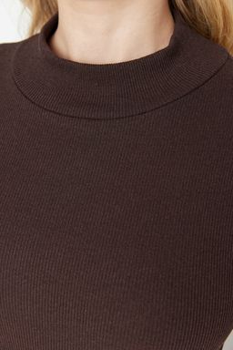 Kahverengi Fitted/Vucuda Oturan Dik Yaka Uzun Kol Fitilli Esnek Orme Bluz TWOAW21BZ0423
