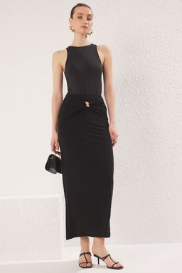 Siyah Gold Aksesuar Detayl? Esnek Maxi Orme Bal?k Etek TWOSS25ET00110 - Trendyolmilla фото 3