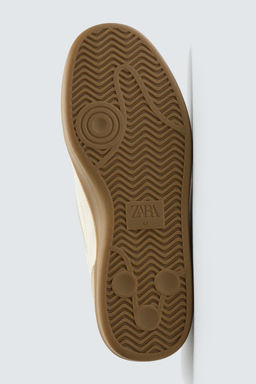 TRAINERS WITH CONTRAST SOLE - Zara фото 14