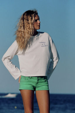 SHORTS MINI DENIM TRF TIRO BAJO / Verde