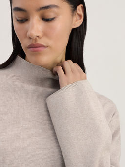 Джемпер с воротником-стойкой из вискозы / Zarina  фото 6