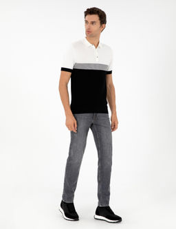 Черный зауженный свитер