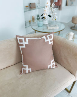 Декоративная наволочка P006