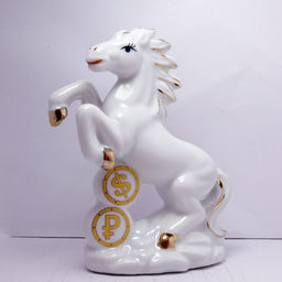 Лошадь символ 2026 года символ силы мощи достижения цели и победы 10см-12см