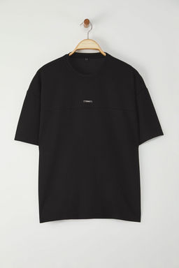 TRENDYOL MAN Siyah Oversize/Genis Kesim Metal Etiket Detayl? Yumusak Doku Interlok Kumas T-Shirt TMNSS25TS00105 - Trendyolmilla фото 9
