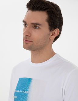 Beyaz Regular Fit Bisiklet Yaka Desenli T-shirt