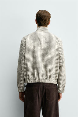 CAZADORA CROPPED FIT CUADROS TEXTURA / Crudo / Negro - Zara фото 3