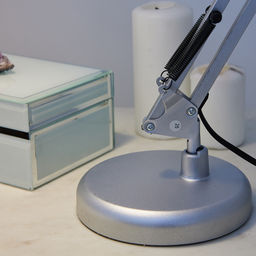 TLI-221 SILVER E27 Светильник настольный. Цоколь Е27. 60W. Механический выключатель. Серебристый. ТМ Uniel - Volpe фото 19