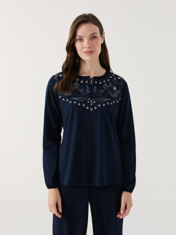 Ba?lamal? Yaka Desenli Kad?n Bluz