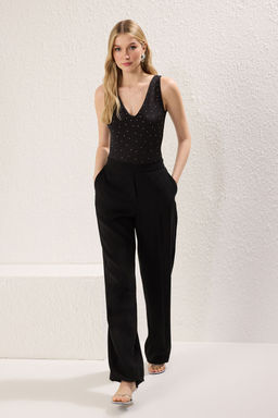 TRENDYOLMILLA Siyah Tasl? S?rt Dekolteli V Yaka Fitted/Vucuda Oturan C?tc?tl? Esnek Orme Body TWOSS25BD00007  фото 2