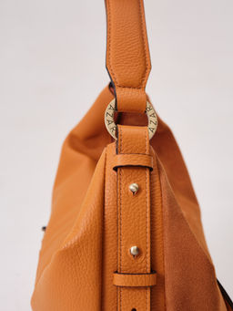 Сумка замшевая багет Azaro 30861 оранжевый карандаш