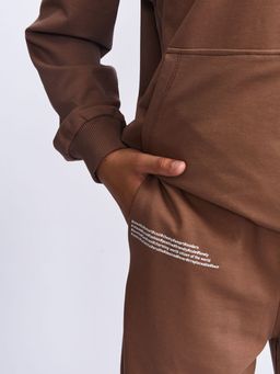 Костюм спортивный