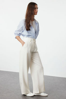 TRENDYOLMILLA Beyaz Bel Detayl? Straight/Duz Kesim Dokuma Kumas Pantolon TWOAW25PL00038 фото 2