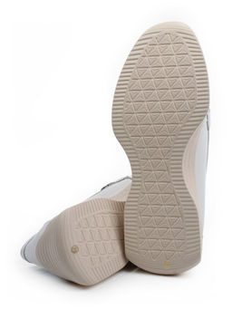 06-YG107-1 WHITE Туфли женские (натуральная кожа)