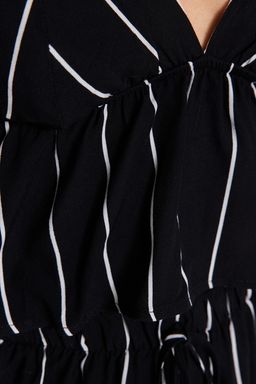 Siyah Cizgili S?rt Baglama Detayl? Ip Ask?l? Viskon Sortlu Dokuma Pijama Tak?m? THMSS23PT00053 - Trendyolmilla фото 4