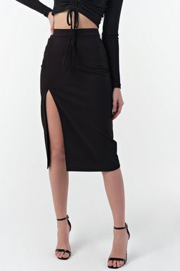 Юбка-карандаш трикотажная с разрезом по ноге черная - Fly фото 6