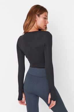 Koyu Antrasit Crop Pencere/Cut Out ve Bas Parmak Delik Detayl? Orme Spor Ust/Bluz TWOAW22BZ0481