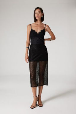 Sorbe x DeFacto Fermuarl? Dantel Kumas Basic Duz Y?rtmacl? Midi Siyah Kalem Etek