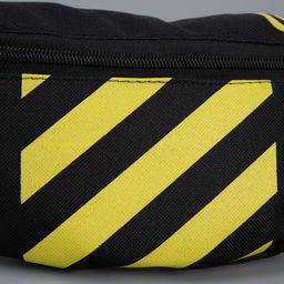 Сумка поясная, отдел на молнии, чёрная