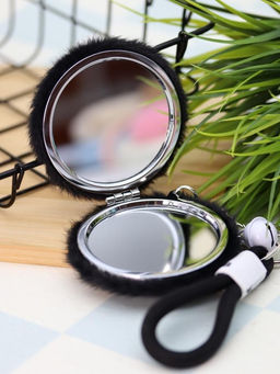 Плюшевое раскладное зеркало брелок "Bunny", чёрное (7*7 см)