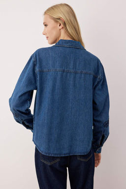 Koyu Mavi Nak?s Detayl? Uzun Kollu Denim Gomlek TWOAW26GO00031