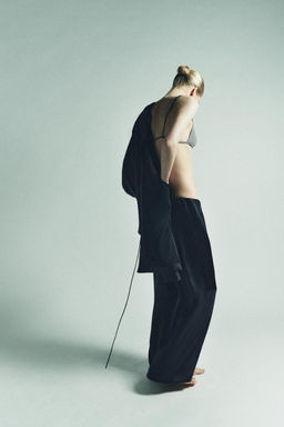 HIGH-WAIST SATIN TROUSERS - Zara фото 3