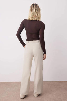 Tas Yuksek Bel Wide Leg Genis Paca Pilili Dokuma Kumas Pantolon TWOAW21PL0076